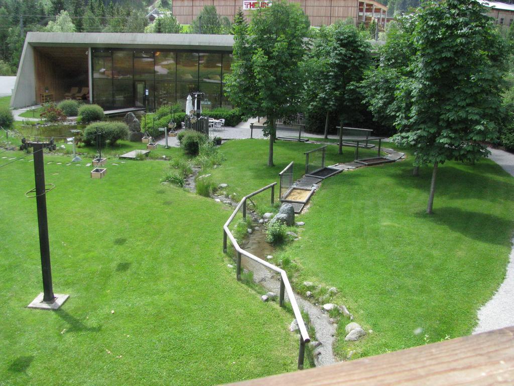 Haus Eder Burgi Hotell Nikolsdorf Exteriör bild